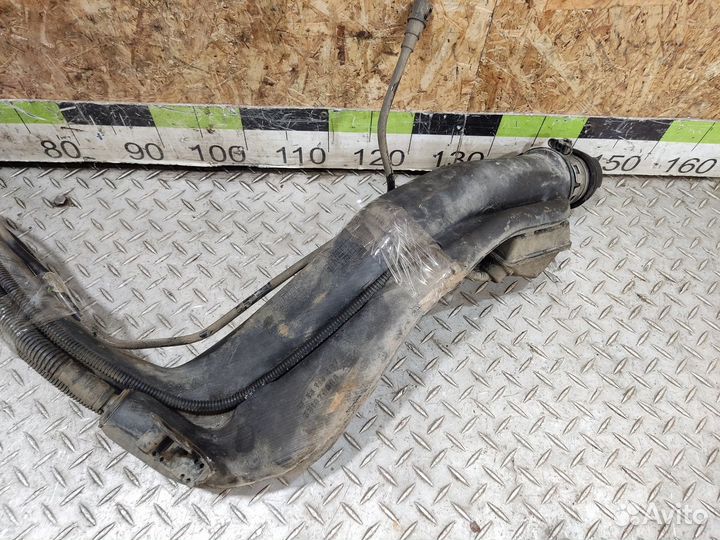 Горловина топливного бака Opel Astra H