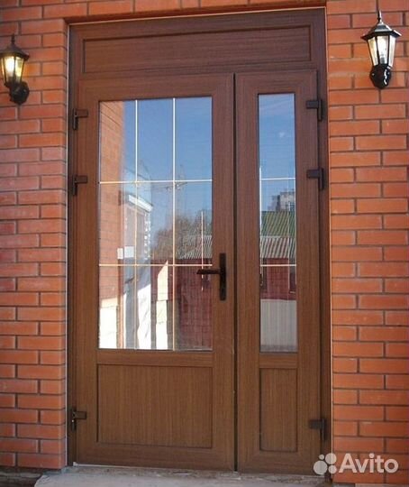 Пластиковые входные двери от производителя