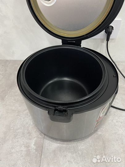 Мультиварка Redmond RMC-M36 5 л