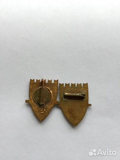 Тяжолые значки авиация