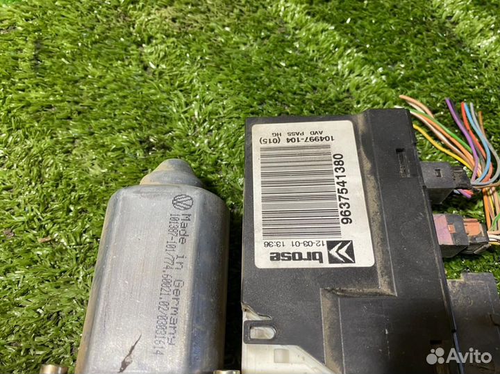 Моторчик стеклоподьемника Citroen C5