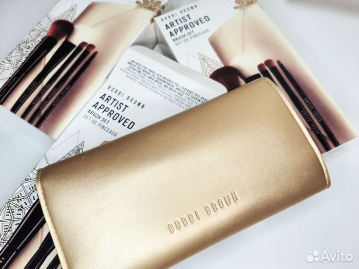 Кисти Bobbi Brown Artist Approved Brush Set