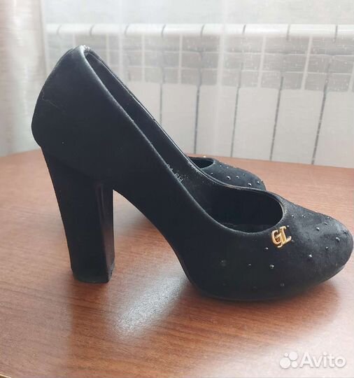 Туфли женские