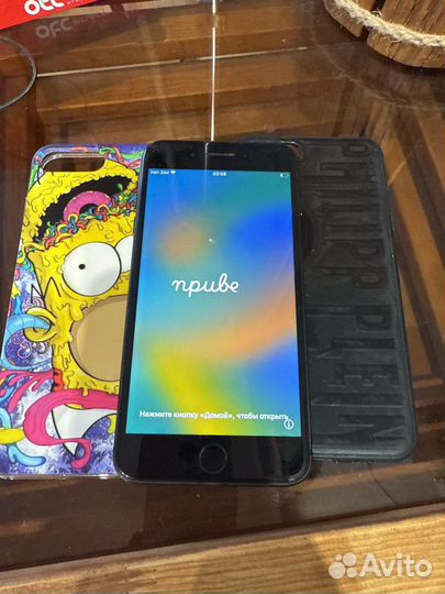 iPhone 8 Plus, 64 ГБ