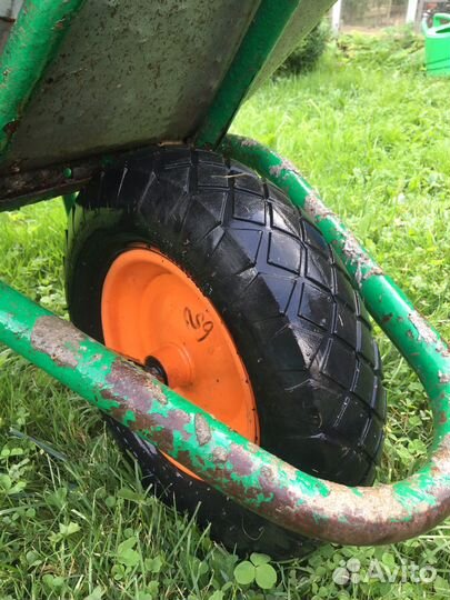 Садовая тачка