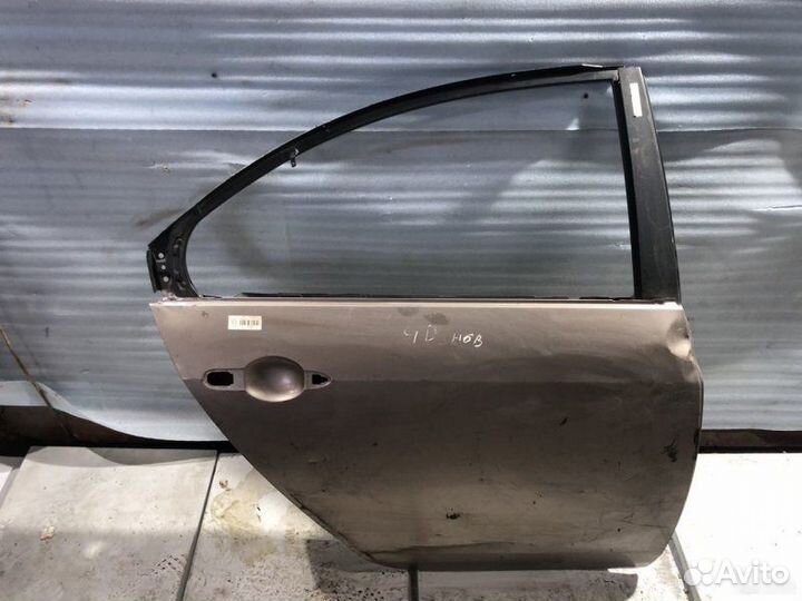 Дверь задняя правая Nissan Primera P12