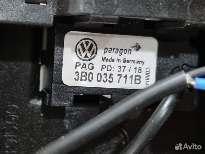 Потолочный плафон фольксваген поло 2019 год