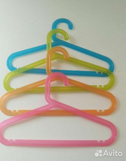 Вешалки плечики белые