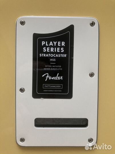 Fender player Stratocaster HSS