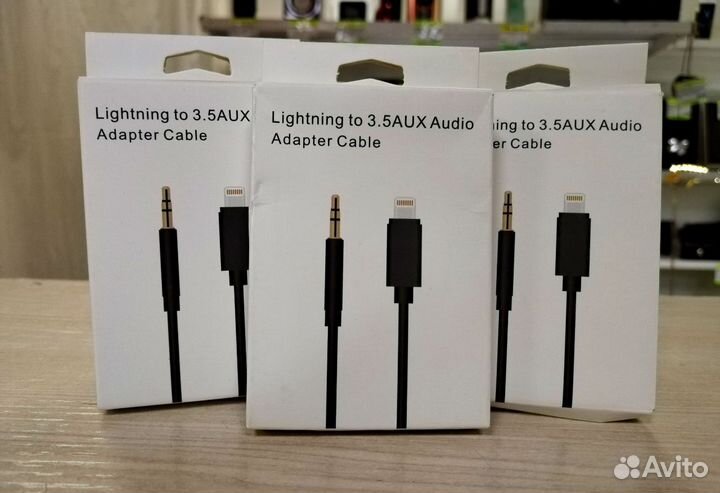 Кабель iPhone AUX