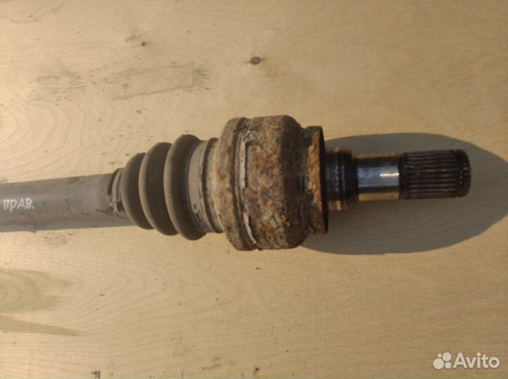 Привод задний правый Kia Quoris G6DK 2013