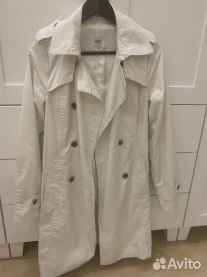 Плащ молочный s