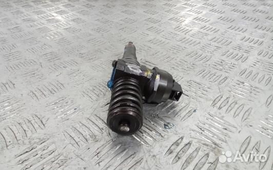 Форсунка дизельная volkswagen touareg 7L (ZML21AL1