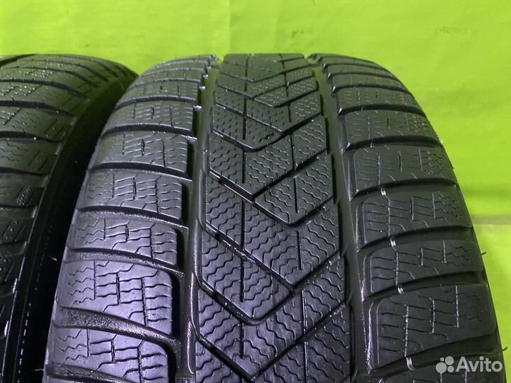 Pirelli Winter Sottozero 3 275/35 R19 100V