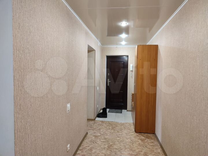 3-к. квартира, 90 м², 4/10 эт.