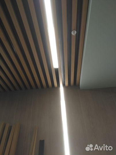 Реечный потолок (кубообразный)