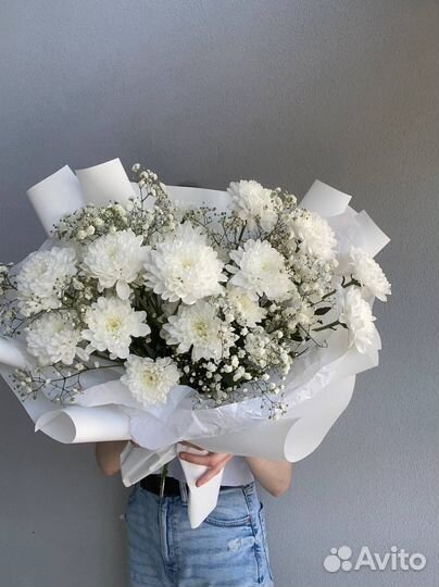 Букнт из хризантем