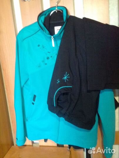 Спортивный костюм