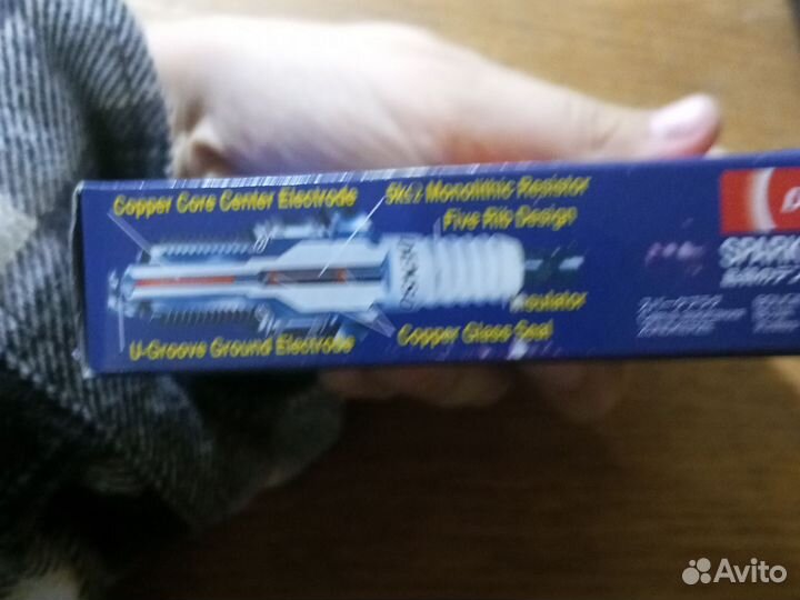 Свечи зажигания denso spark plug новые