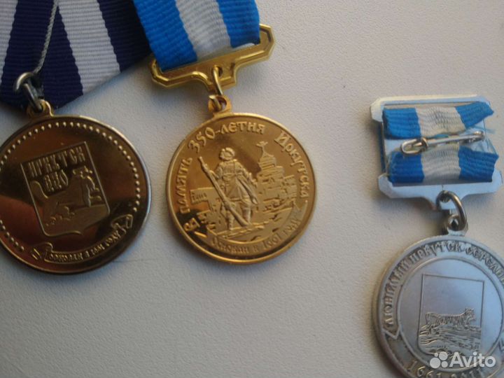 Медали и знаки Иркутск 350 и 80 лет области