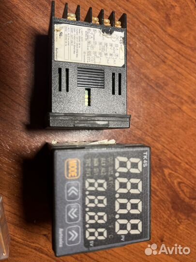 Температурный контроллер TK4S