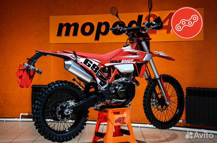 Мотоцикл Regulmoto Holeshot Red Edition (4 valves)