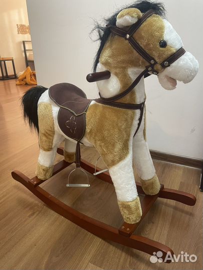 Качалка лошадь