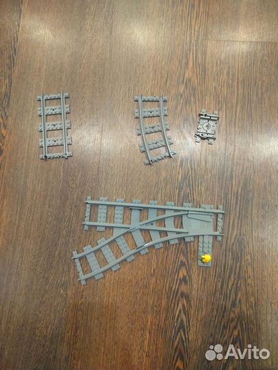 Lego поезд оригинал