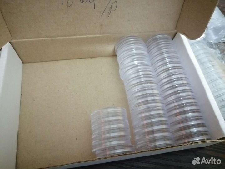 Капсулы под монетв