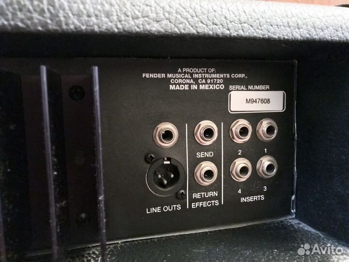 Клавишный комбоусилитель Fender KXR Two Hundred