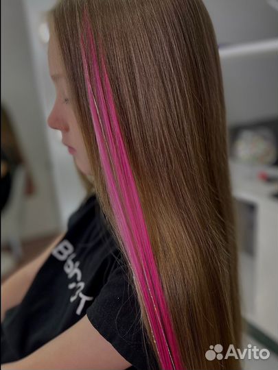 Наращивание волос цветные пряди