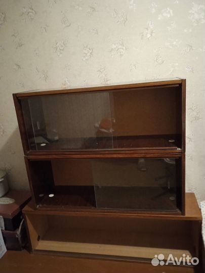 Полки СССР полированные для книг, зеркало 50 х 50