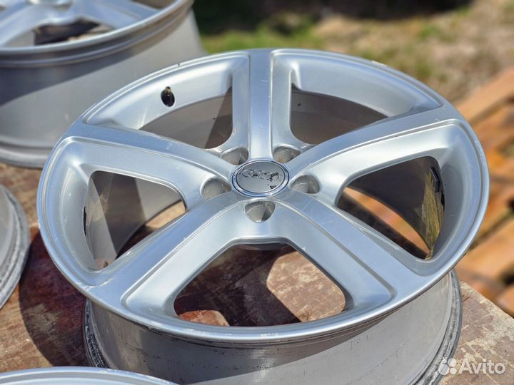 Литые диски Audi ronal r19