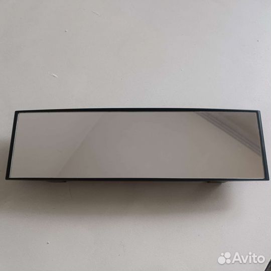 Зеркало заднего вида