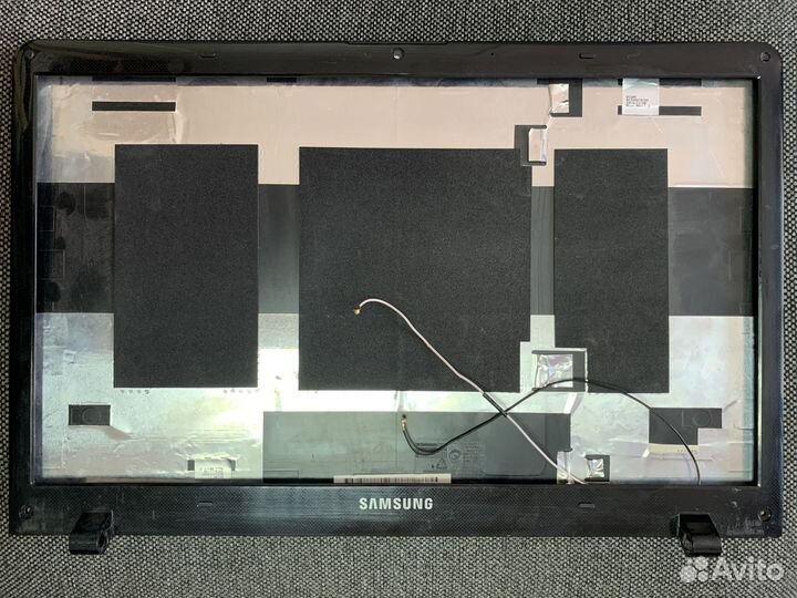 Крышка и рамка дисплея samsung NP350E5C