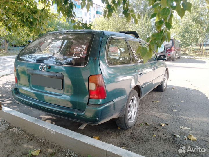 Toyota Corolla 1.5 AT, 1994, 350 000 км