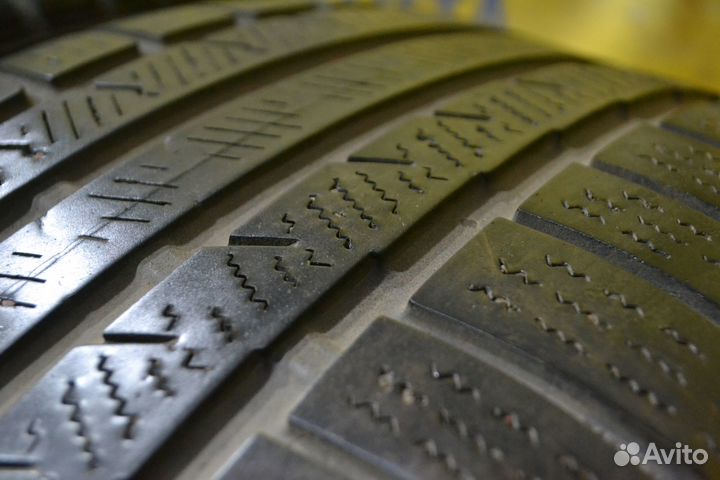 Continental ContiWinterContact TS 810 Sport 255/40 R19