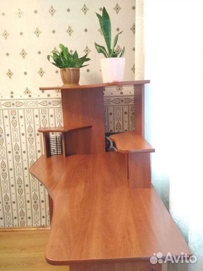 Компьютерный стол бу