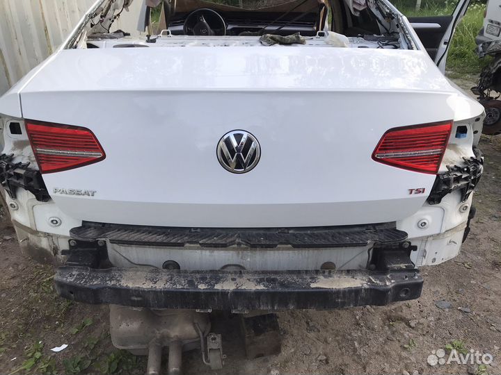 Крышка багажника Passat B8 седан