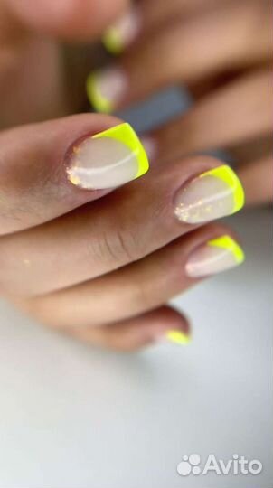 Маникюр, покрытие гель лаком и наращивание