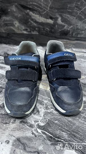 Кроссовки geox