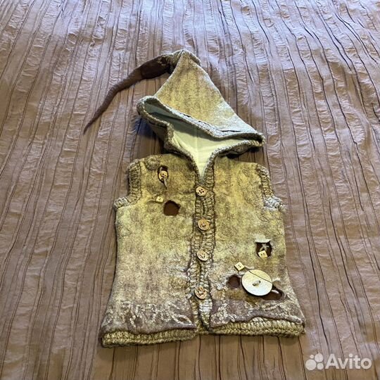 Жилет детский натуральная шерсть ручной работы