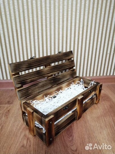 Ящик для упаковки подарка