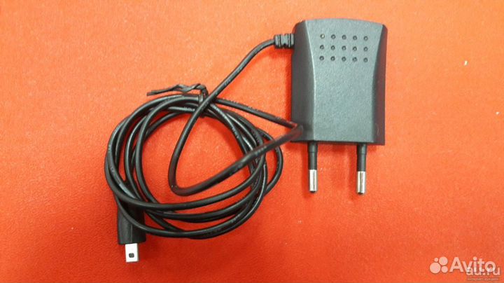 Зарядные устройства, адаптеры, периферия