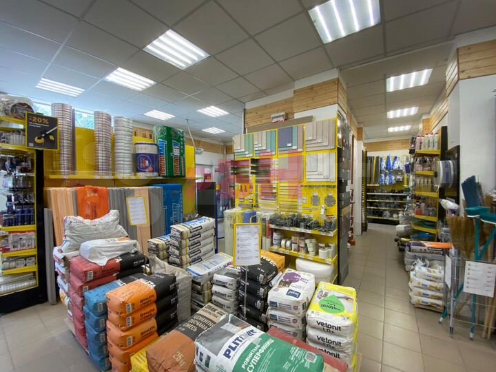 Продам торговое помещение 135,7 м