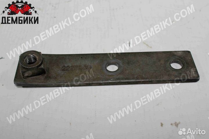 Кронштейн 2227348 scania