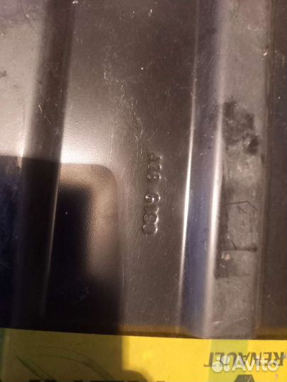 Пол багажника Renault Sandero 1