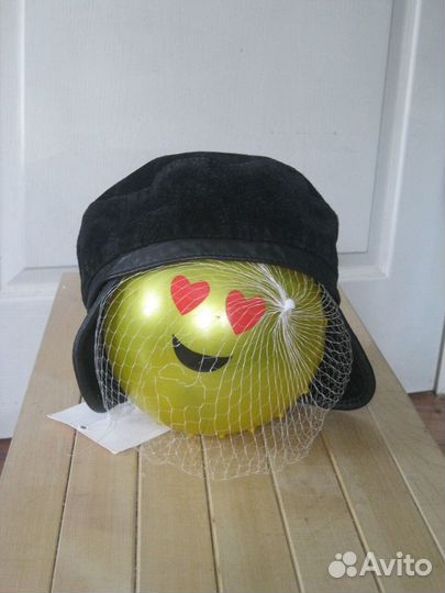 Шапка замша черная 56см на подкладке с ушками