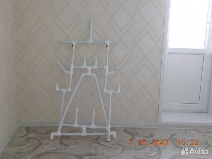 Вешалка напольная для хоккейной формы