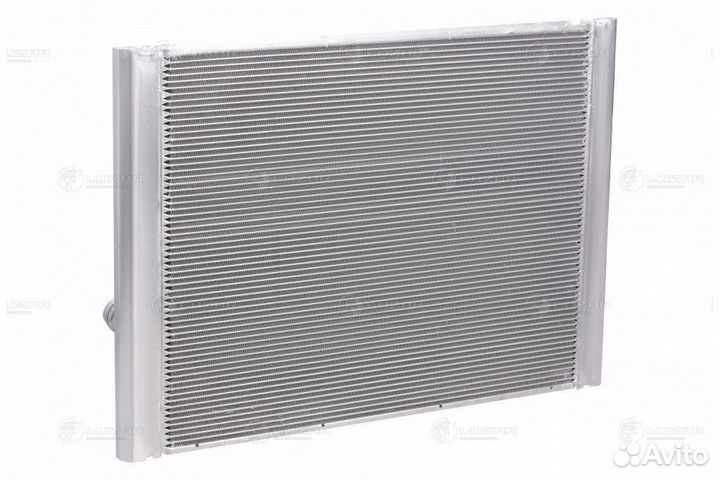 Радиатор охлаждения Бмв 5 E61 03